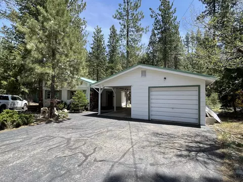 15 Miwok Trl, Graeagle, CA 96103 photo 2