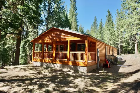 69400 Chipmunk Rd, Blairsden, CA 96103 photo 1