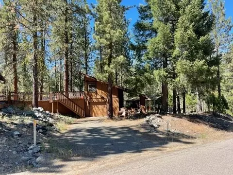 2 Nozi Trl, Graeagle, CA 96103 photo 1
