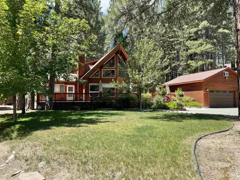 17 Navajo Trl, Graeagle, CA 96103 photo 3