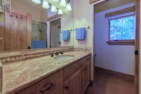 105 Aspen Ct, Calpine, CA 96124 photo 28