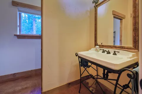 105 Aspen Ct, Calpine, CA 96124 photo 25