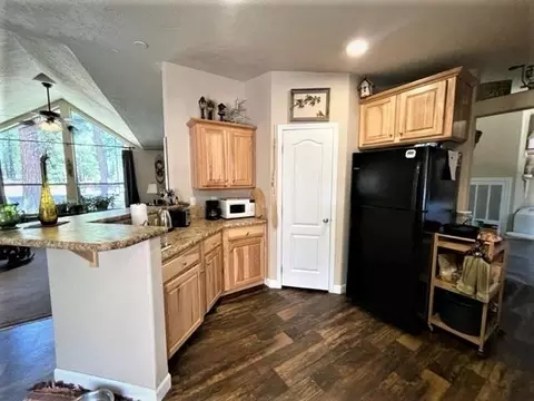 449 Main St, Calpine, CA 96124 photo 6
