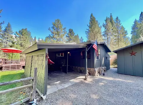 29 E Pinion Pine Cir, Blairsden, CA 96103 photo 2