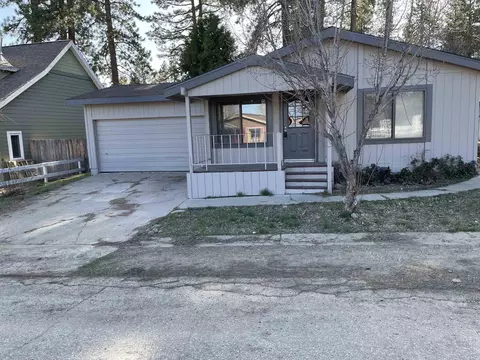 155 Delleker Park Dr, Portola, CA 96122