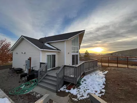 95373 Spring Dr, Chilcoot, CA 96105 photo 9