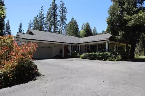 126 Forest View Dr, Quincy, CA 95971
