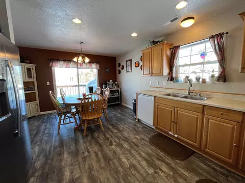 891 Hidden Valley Rd, Chilcoot, CA 96105 photo 20