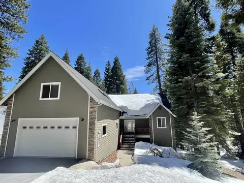 658 E Mountain Ridge Rd, Lake Almanor, CA 96137
