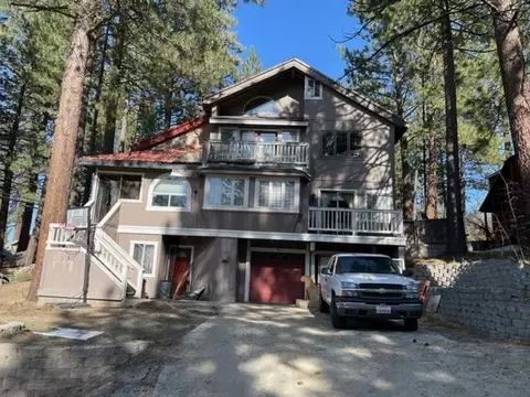 561 Colorado St, Portola, CA 96122