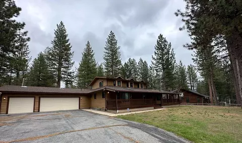 970 Lake Davis Rd, Portola, CA 96122