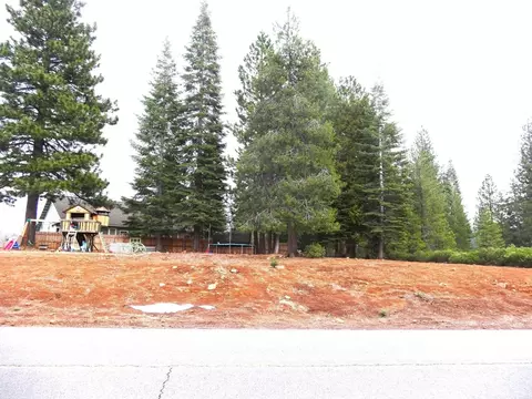 727 Bailey Creek Dr, Lake Almanor, CA 96137