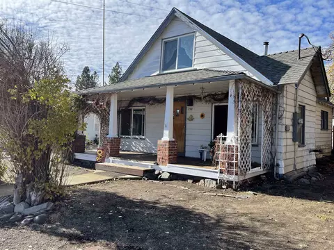 158 Willow Way, Chester, CA 96020