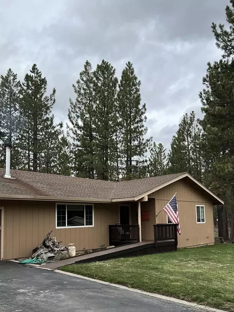 779 West St, Portola, CA 96122
