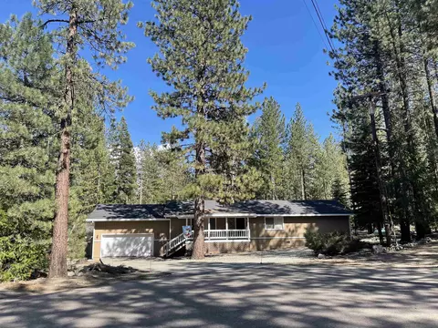 7 Yurok Trl, Graeagle, CA 96103