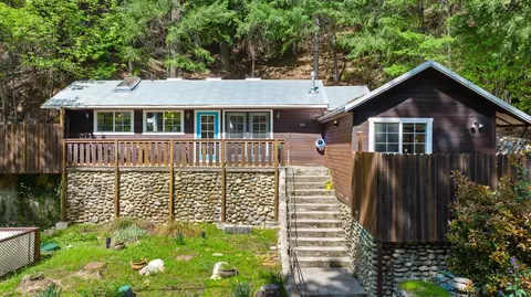 525 Main St, Downieville, CA 95936