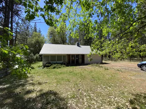 6104 N Valley Rd, Greenville, CA 95947