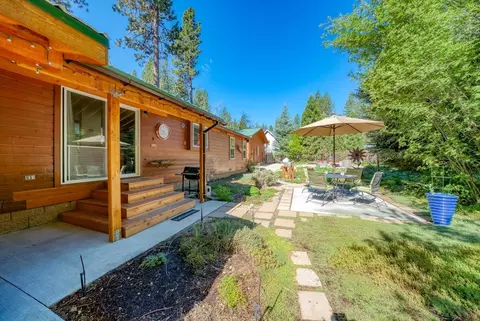 11 Sugar Pine Ln, Blairsden, CA 96103 photo 4