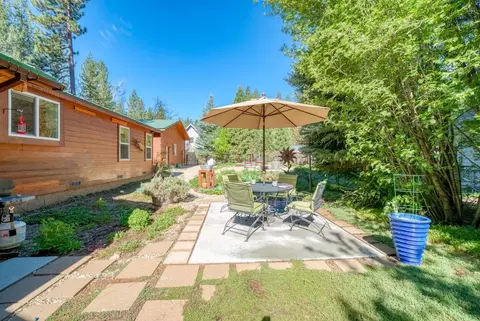 11 Sugar Pine Ln, Blairsden, CA 96103 photo 10