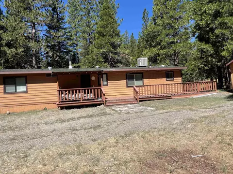 69950 Muledeer Rd, Blairsden, CA 96103