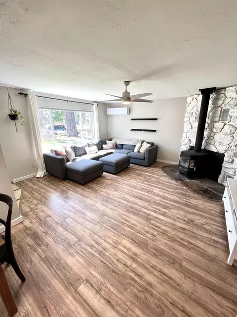 660 Pine Way, Chester, CA 96020 photo 5