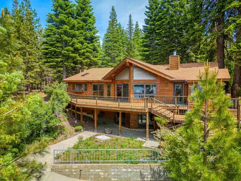 115 Kokanee Trl #1, Chester, CA 96020