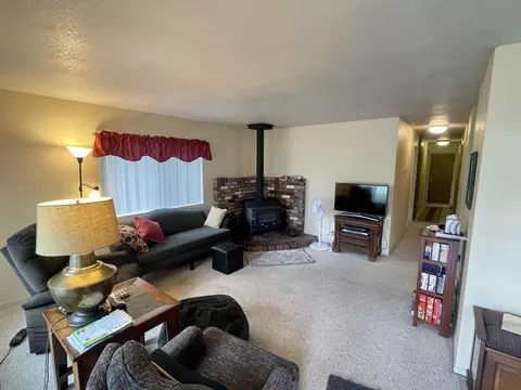 521 First Ave, Chester, CA 96020 photo 4