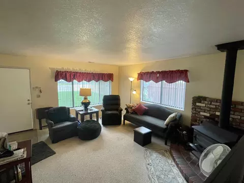 521 First Ave, Chester, CA 96020 photo 5