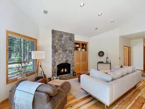 123 Fox Tail Ln, Clio, CA 96106 photo 9