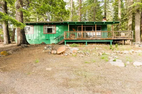 1212 Lassen View Dr, Lake Almanor, CA 96137