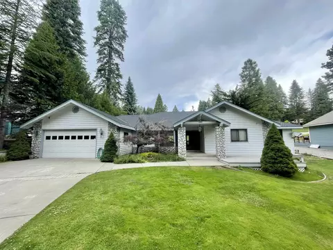 1107 Lake Ridge Rd, Lake Almanor, CA 96137