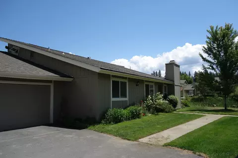 64 W Ponderosa Dr, Blairsden, CA 96103