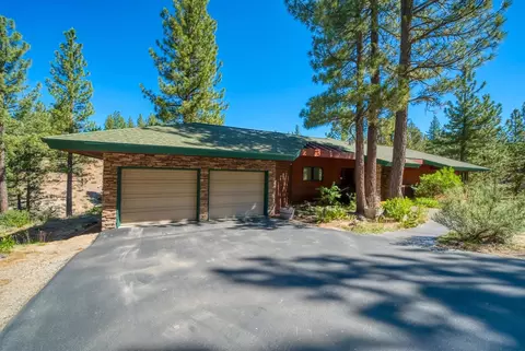 25 Granite Pt, Portola, CA 96122