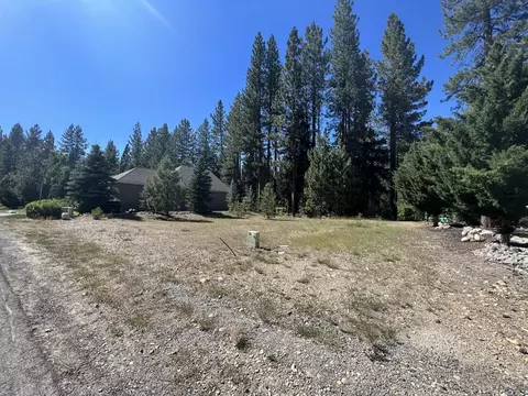 392 Sequoia Cir, Blairsden, CA 96103 photo 4