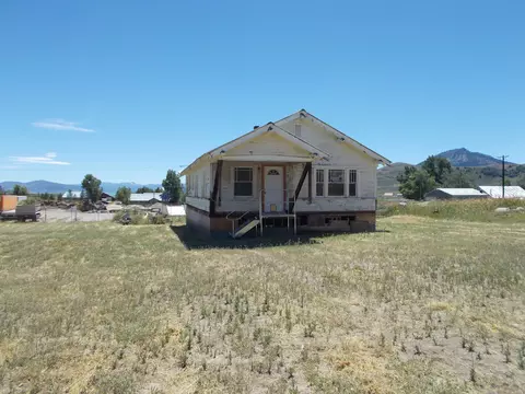 193 Main St, Beckwourth, CA 96129