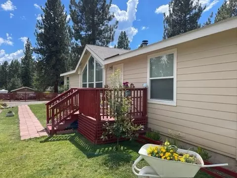 251 Maxwell Camp Dr, Delleker, CA 96122