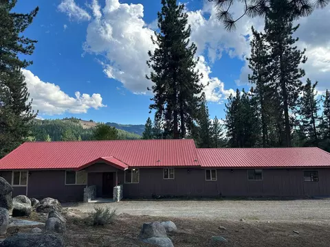 76844 Parkside Ter, Portola, CA 96122