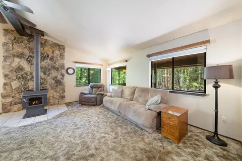 4 Mattole Trl, Graeagle, CA 96103 photo 6
