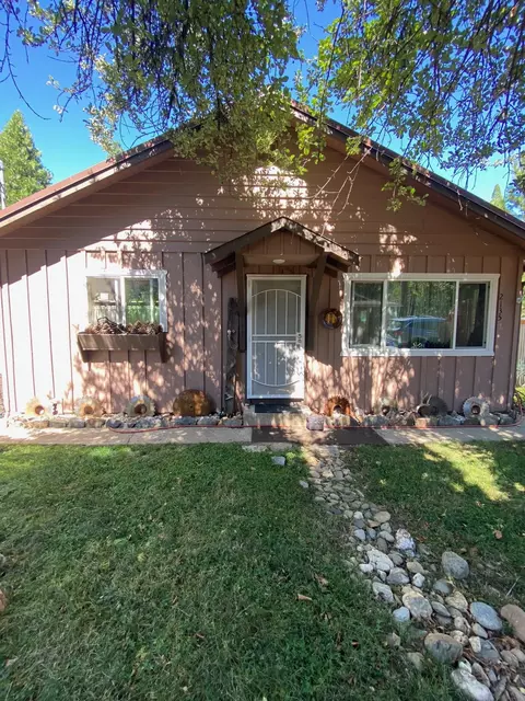 2135 Cedar St, Quincy, CA 95971