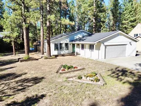 125 Joy Way, Portola, CA 96122