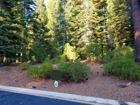 185 Fox Crest Dr, Lake Almanor, CA 96137