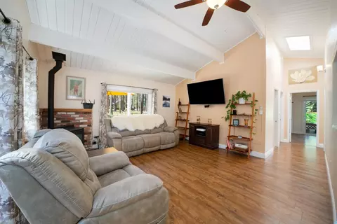 24 W Chilula Trl, Graeagle, CA 96103 photo 7