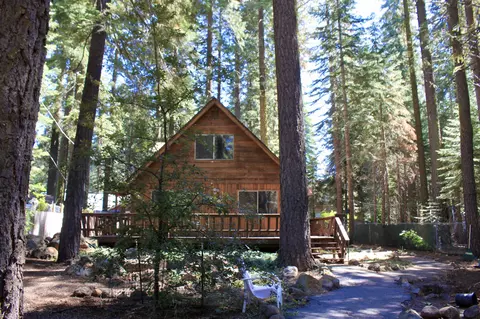 462-890 Rainbow Dr, Clear Creek, CA 96137