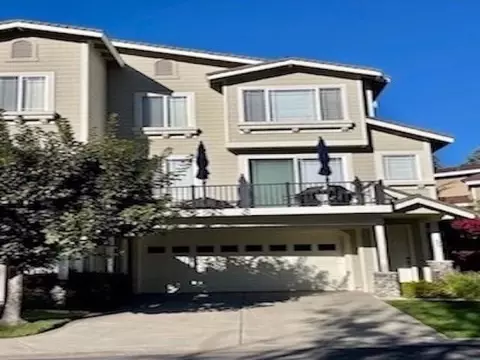 50 Lakeside Dr, Lake Almanor, CA 96137