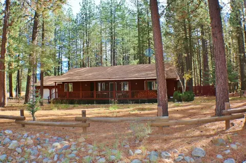757 Goldridge Dr, Graeagle, CA 96103