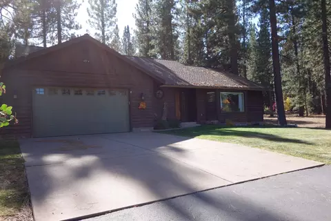 293 Eureka Springs Dr, Blairsden, CA 96103