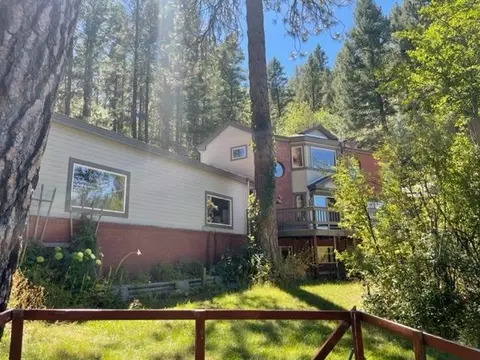 660 Homestead Ln, Quincy, CA 95971