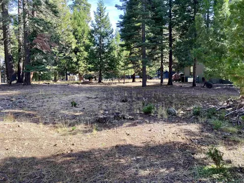 1118 Lassen View Dr, Lake Almanor, CA 96137