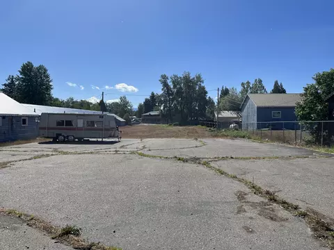 233 Main St, Chester, CA 96020