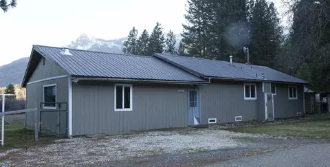 15440 Old Wagon Rd, Crescent Mills, CA 95934